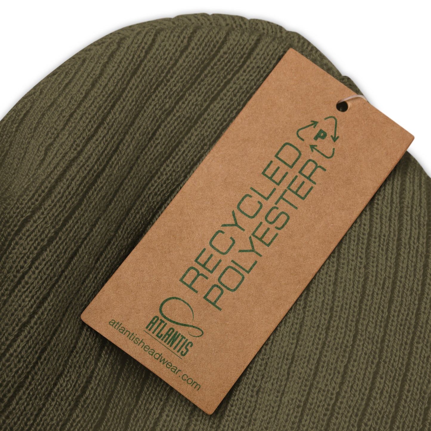 Calm Wolf - Ribbed knit beanie